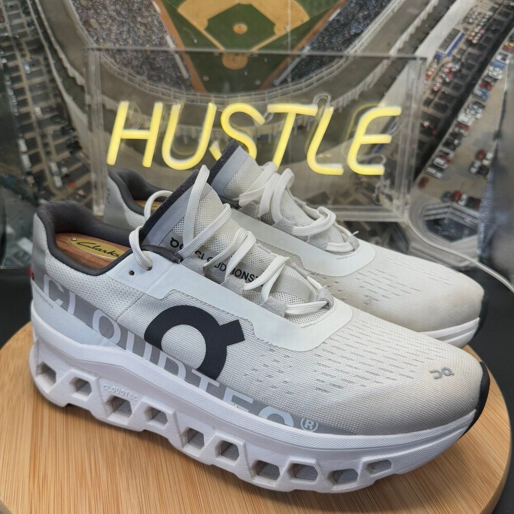 On Cloudmonster Undyed White Mens Size8 US Running Shoes